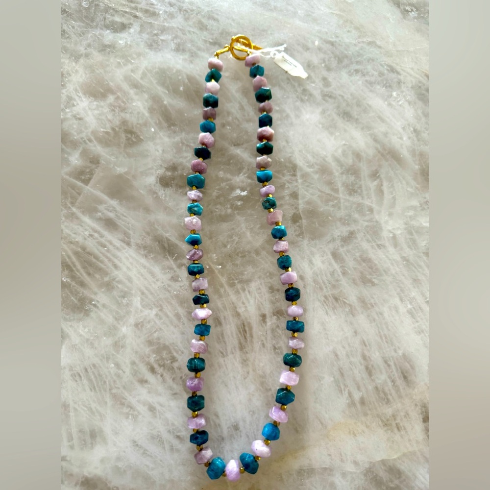 Apatite & Kunzite w gold beads and gold tone silver clasp.